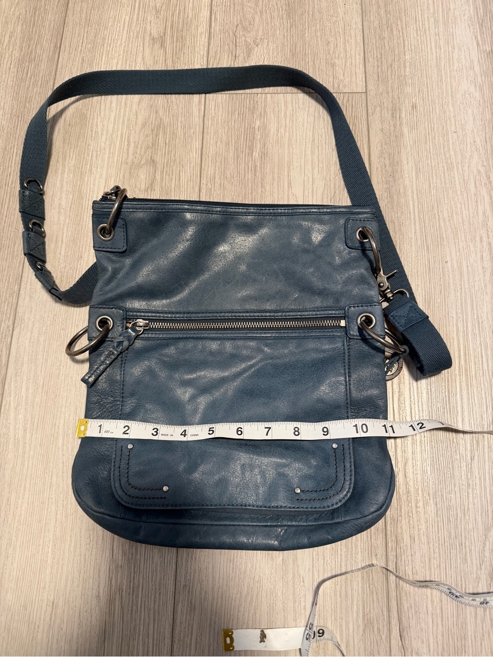 The Sak Leather Blue Crossbody Bag Purse Wear Multiple Ways Boho Travel Y2K - Picture 5 of 16